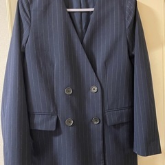 新品　GU カジュアルスーツ