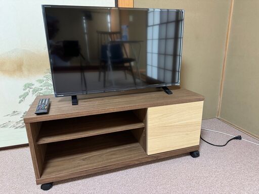 ３２型液晶テレビ（TOSHIBA ）