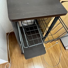 【値下げ】スチールラック炊飯器置きの画像