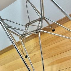【最終値下げ‼️】イスの画像