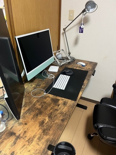 電動昇降式デスク