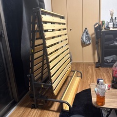 折りたたみベットフレーム