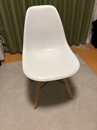 アイリスプラザ　ダイニングチェア　シェルチェア