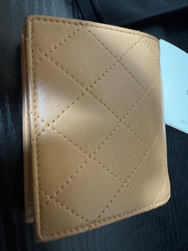 CHANEL 二つ折り財布