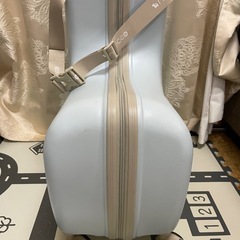 のりっこ　子どもが乗れるキャリーケースの画像