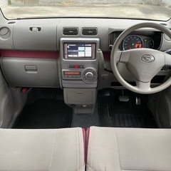ダイハツ　ムーヴコンテ　内装かなり綺麗　車検令和7年8月迄　スマートキー　運転席パワーシート　メモリー機能付き　ナビ　フルセグTV DVD即日納車可能すぐ乗って帰れますの画像