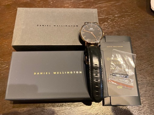 Daniel Wellington✨定番人気✨ゴールド×ブラック✨