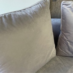 2人掛けソファ(元値20万)の画像