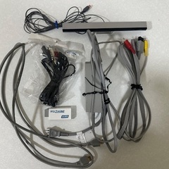 Wii 初期型(2009) 本体・付属品・ソフト諸々・ハンドルの画像