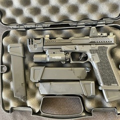 strike industries GLOCK17 GEN3  G17 ガスブローバック GBB フルコンプリート(ドットサイト・マガジン1本・ガンケース付き)