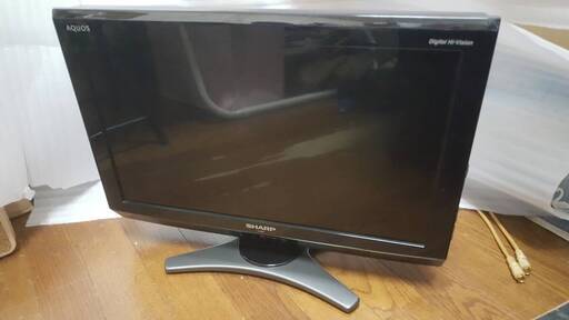 SHARP シャープ 液晶テレビ 20型 LC-20E7 AQUOS 本体＋B-CASカード（リモコンなし） 2010年製 動作確認済み