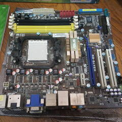 ASUS マザーボード M3A78-EM (その他小物あり） 動作未確認の画像