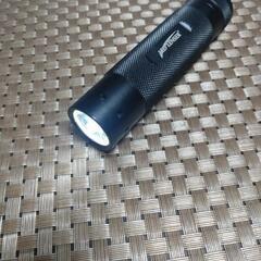 【Ledlenser
】LEDライト　レッドレンザー