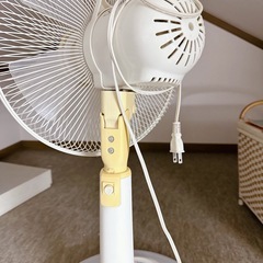 まぁまぁ美品！YAMAZEN 山善 のザ！扇風機の画像