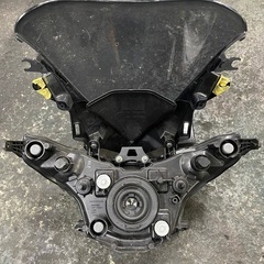VTR250F フロントカウル中古の画像