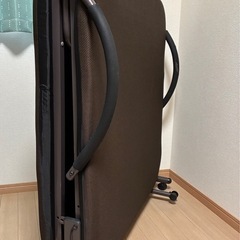 折りたたみシングルベッド
