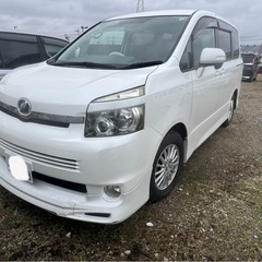 ZRR70　VOXY　ヴォクシー　検８年7月までの画像
