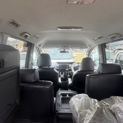 ZRR70　VOXY　ヴォクシー　検８年7月までの画像