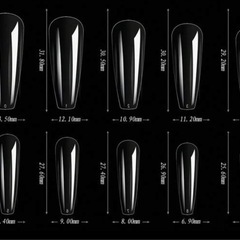 黒とピンクのリボンデザインネイルチップの画像