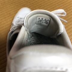 PUMA ローカットスニーカーの画像