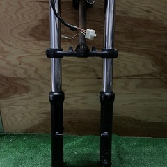 ZZR400 フロントフォーク中古の画像