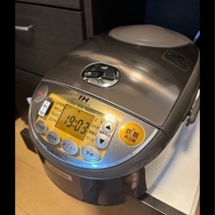 (※受け渡し者決定)炊飯器