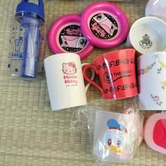 未使用　　コップ　メガネケース　ペンケース　水筒　などの画像