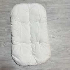 ねんねクッション　mayu  星と月グレーの画像