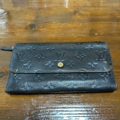LOUIS VUITTON三つ折り財布ブラック