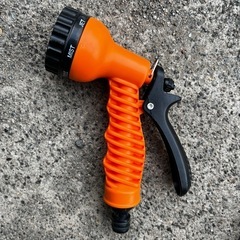 蛇腹ホース　ノズル付きの画像