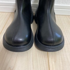 キッズ ブーティの画像