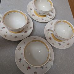 決まりました　ジョバンニバレンチノ食器　4セット