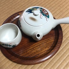 急須、湯呑みの画像