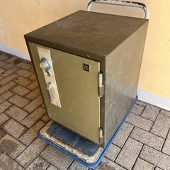 金庫の画像