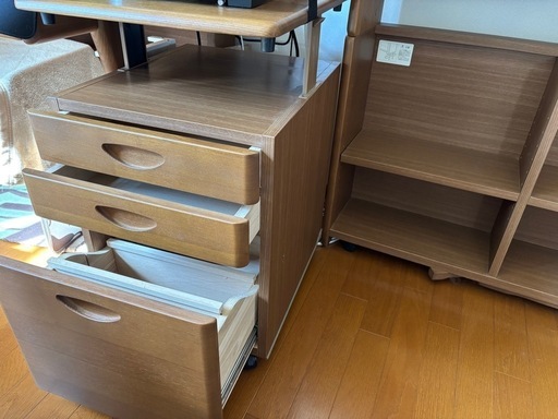 学習机 カリモク
2セット