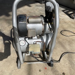 100vコンプレッサー
の画像