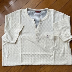 さらにお値下げ❣️　半袖　Ｔシャツ　2枚の画像