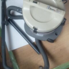 業者用　強力吸引掃除機