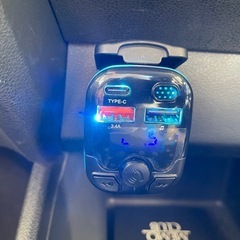 【お渡し済み】車シガーソケット Type-C対応USB充電器、FMトランスミッターやBluetooth 5.0接続可能！mp3プレイヤー、ハンズフリーの画像