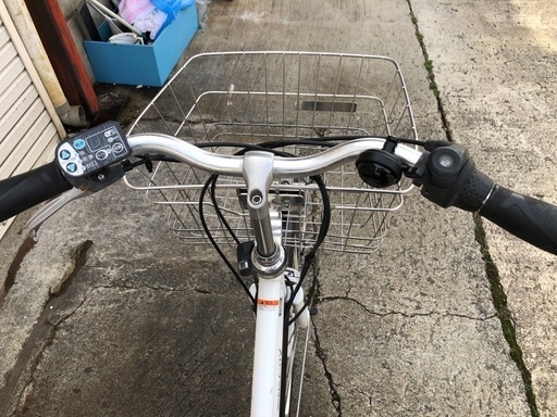 623 ヤマハ新機種電動アシスト自転車pascity27インチホワイトアルミ