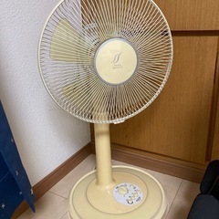 【お譲りいたします】扇風機※壊れてます