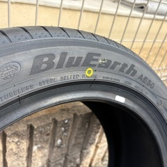【新品未使用4本セット】17インチYOKOHAMAタイヤの画像
