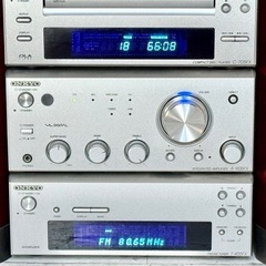 ONKYO「INTEC 205シリーズ」セパレートコンポセットの画像