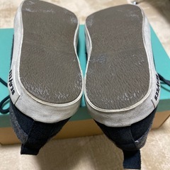 SEAVEESスニーカー の画像