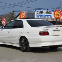 トヨタ　チェイサー　ツアラーＶ　５ＭＴ載せ替え公認　サンルーフ　ＢＬＩＴＺインタークーラー　ラジエーター　テイン車高調　社外１８ＡＷ　ＢＬＩＴＺマフラー　社外ＳＤナビ　地デジ　Ｂｌｕｅｔｏｏｔｈ　オートライトの画像