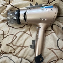 ヘアドライヤー　テスコムTID930