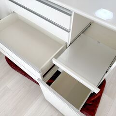 Pamouna/パモウナ/ホワイト/高級食器棚/キッチンボード/上置付き/幅約