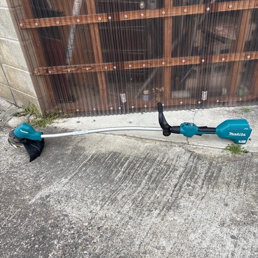 マキタ　草刈機　MUR189DSF