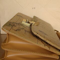 価格をダウンしました！☆男性向けのセカンドバッグをお安く譲ります。！！の画像