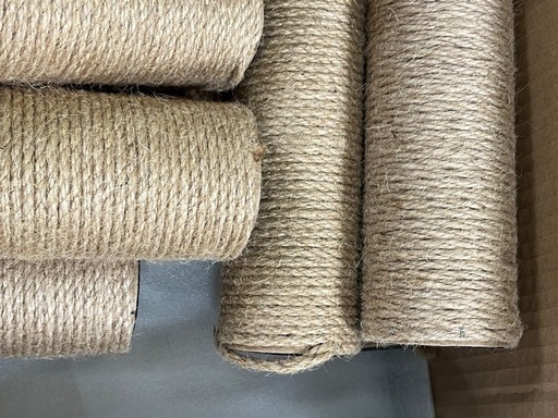 65a【未使用品・開封品】キャットタワー 木製 爪とぎ スリム 据え置き 猫 タワー 大型猫 中型猫 キャットツリー 170cm【訳あり格安出品】y031309a
